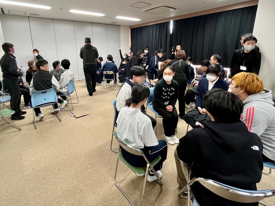 小グループで対話